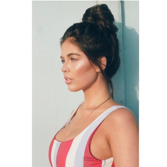 ESTIVO 🏝️ Salua Striped One Piece Swimsuit - Picture 5 of 14